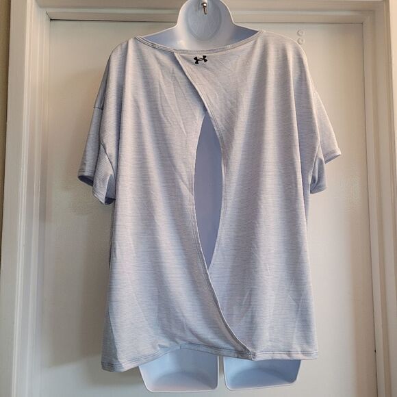 Under Armour light blue open back top - Picture 1 of 4